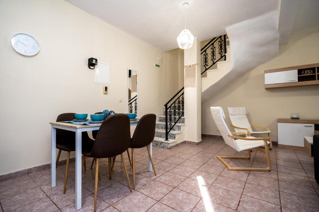 Magdalene's Premium Apartments Ofrínion Esterno foto