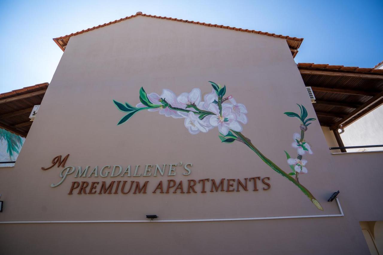 Magdalene's Premium Apartments Ofrínion Esterno foto